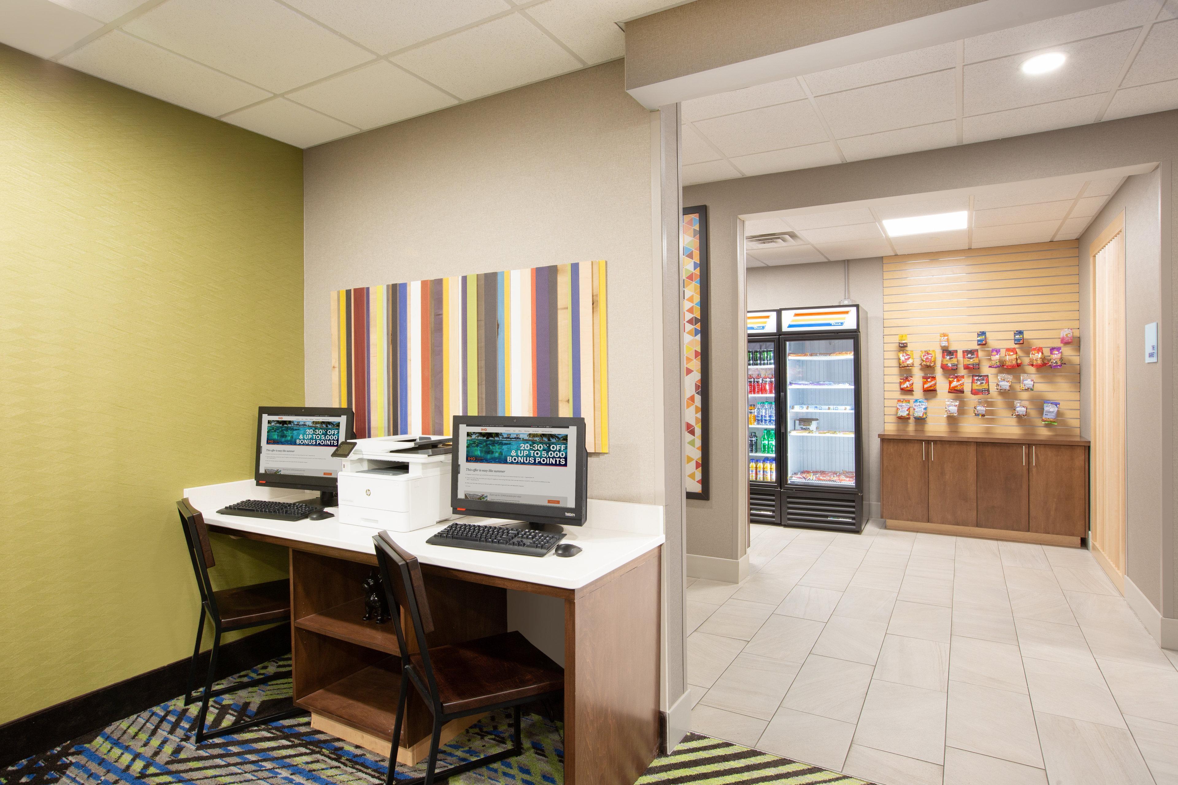 Holiday Inn Express Hotel & Suites Columbus By Ihg Eksteriør bilde